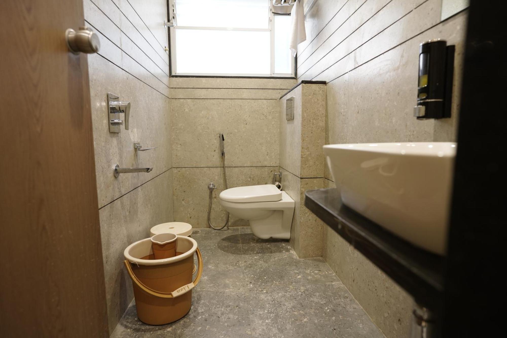 A Square Executive Hotel Αουρανγκαμπάντ Εξωτερικό φωτογραφία